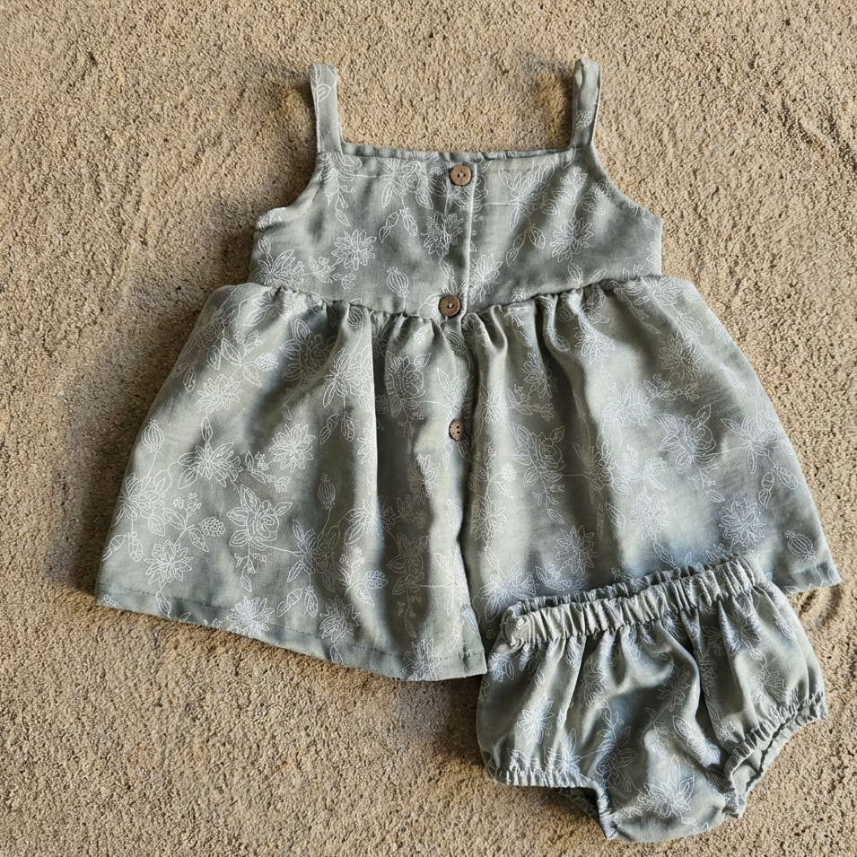 Conjunto Vestido floreado y bombachudo