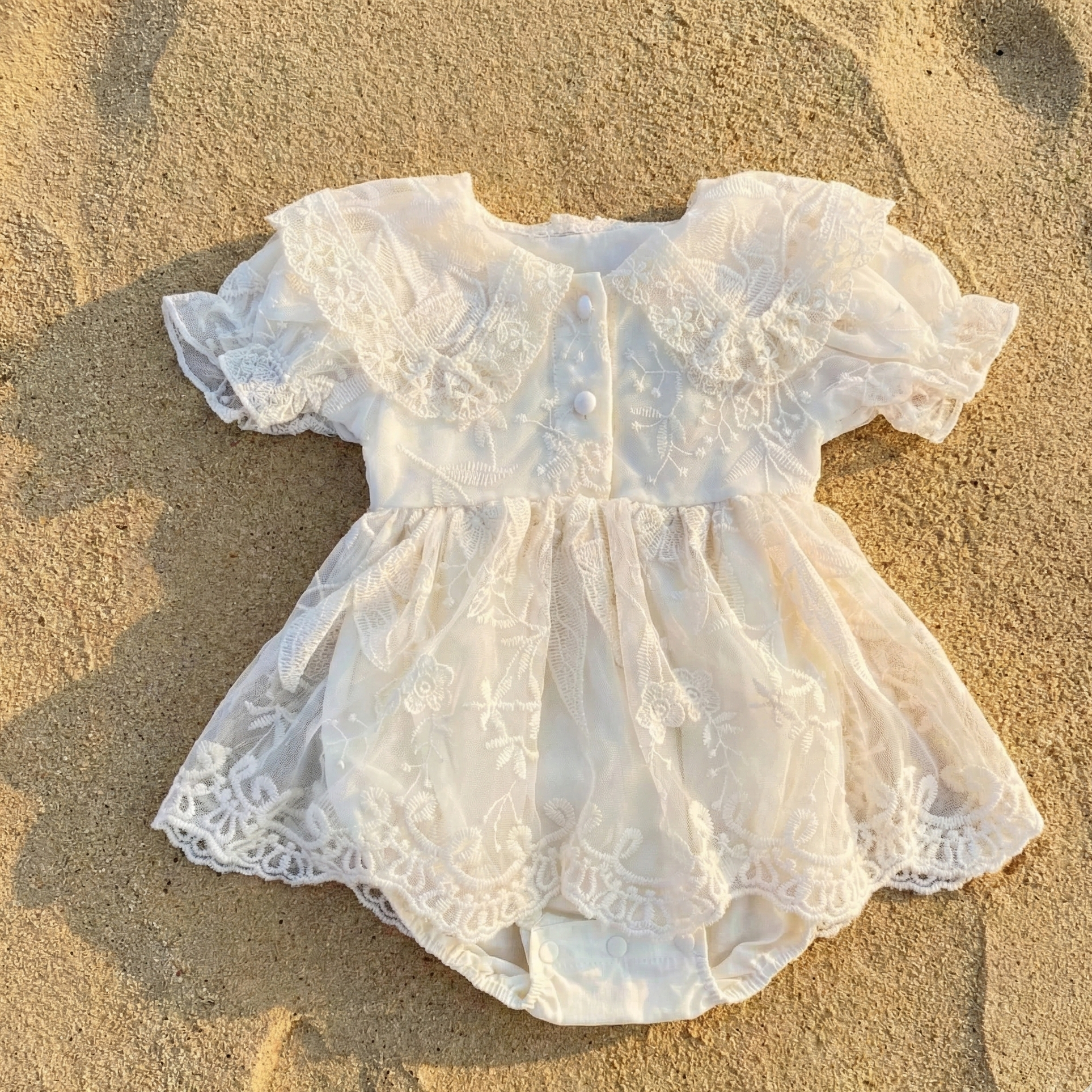 Vestido bordado poplin