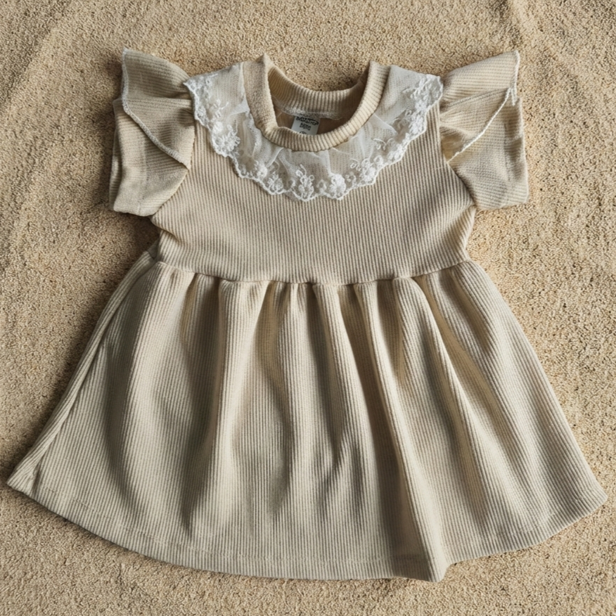 Vestido wafle con volado